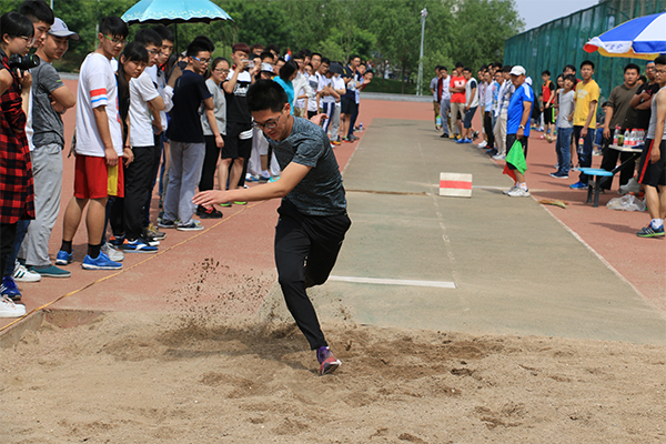 我院在2016年太原理工大学校运会上喜获佳绩